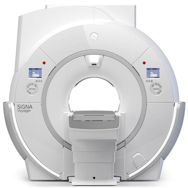 GE SIGNA Voyager